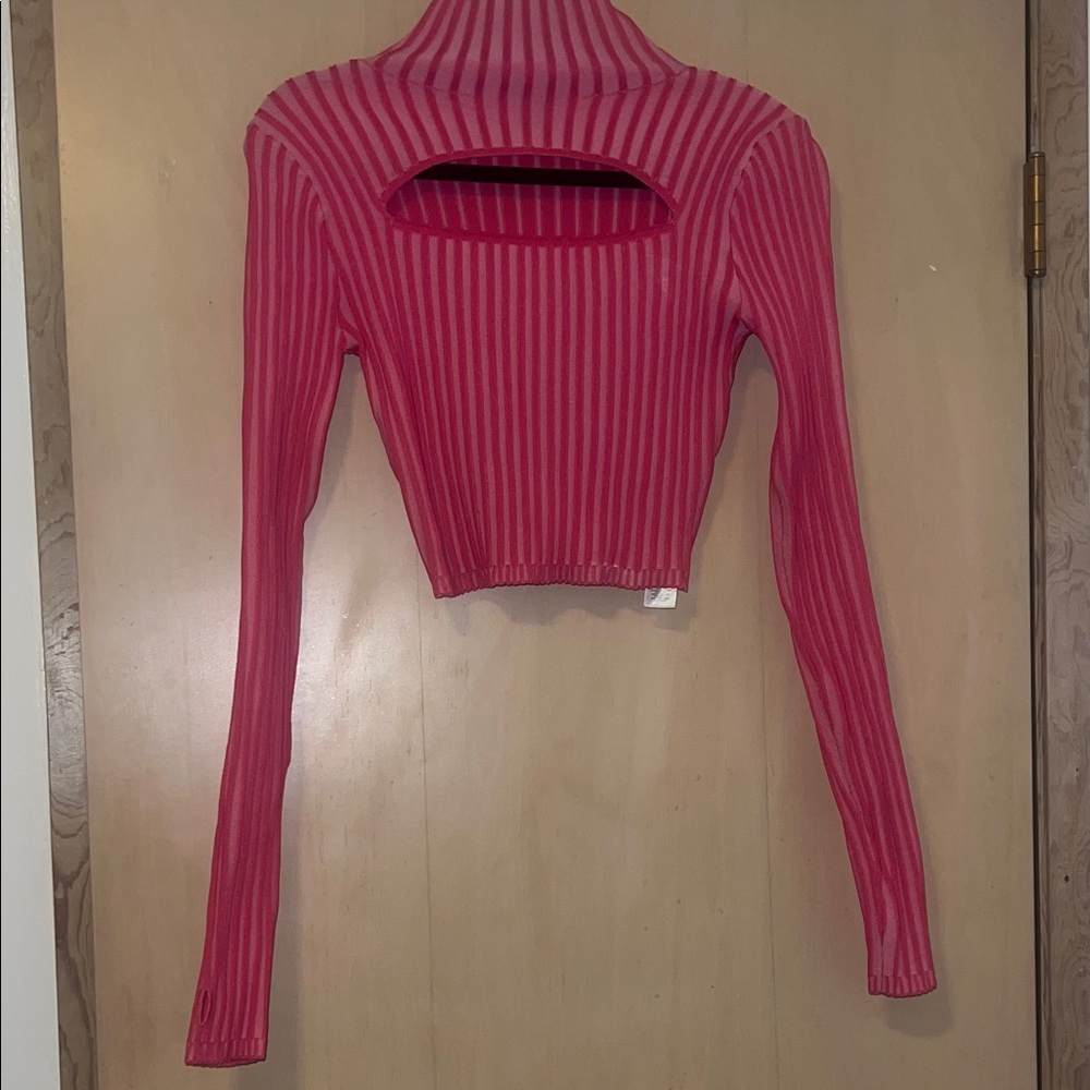 PrettyLittleThing Pink Ribbed Long-Sleeve Cutout Crop Top